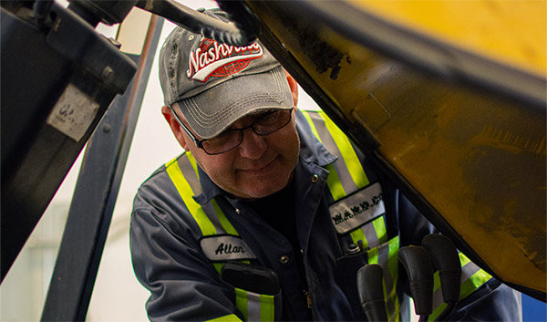 Maintaining Forklift