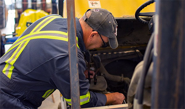 Repairing Forklift