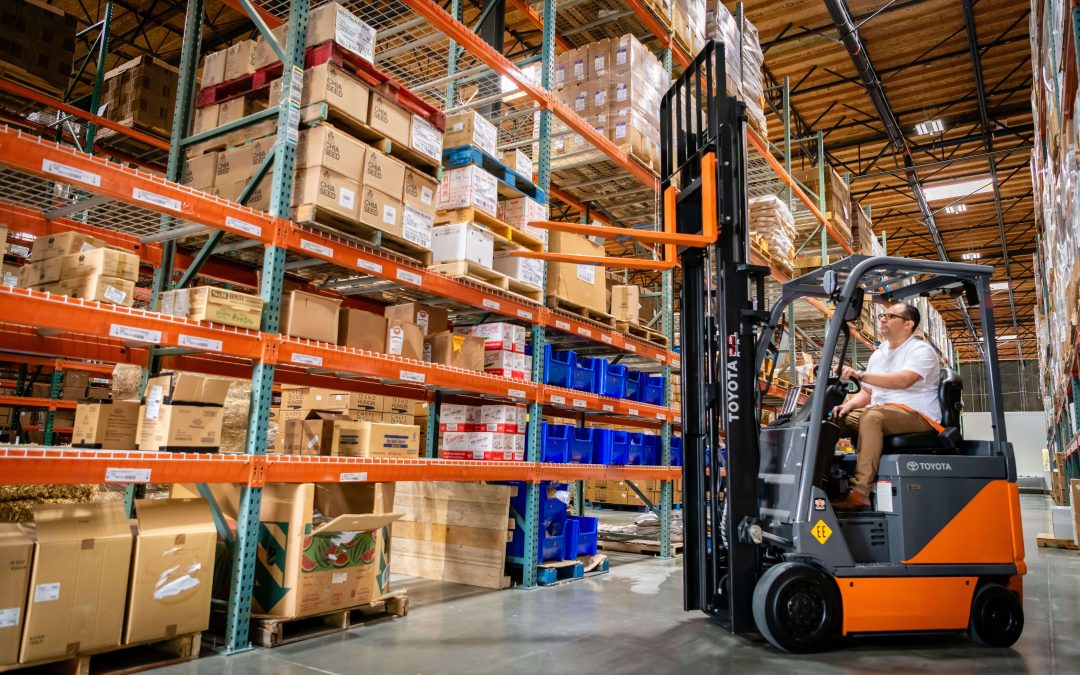 Electric Forklifts: Use Cases, Capabilities, Maintenance, & More